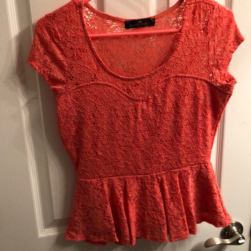 Adorable pink peplum top